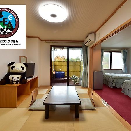 Hotel Sunresort Shirahama Exteriör bild